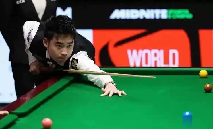 艾伦若胜出 艾伦若胜出