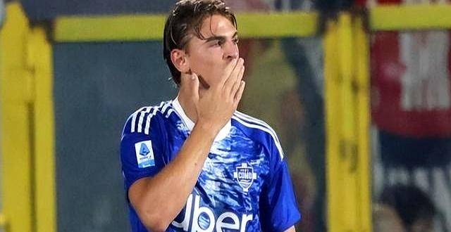 热刺的高薪, 阿斯报, 莫的出色表 热刺的高薪, 阿斯报, 莫的出色表