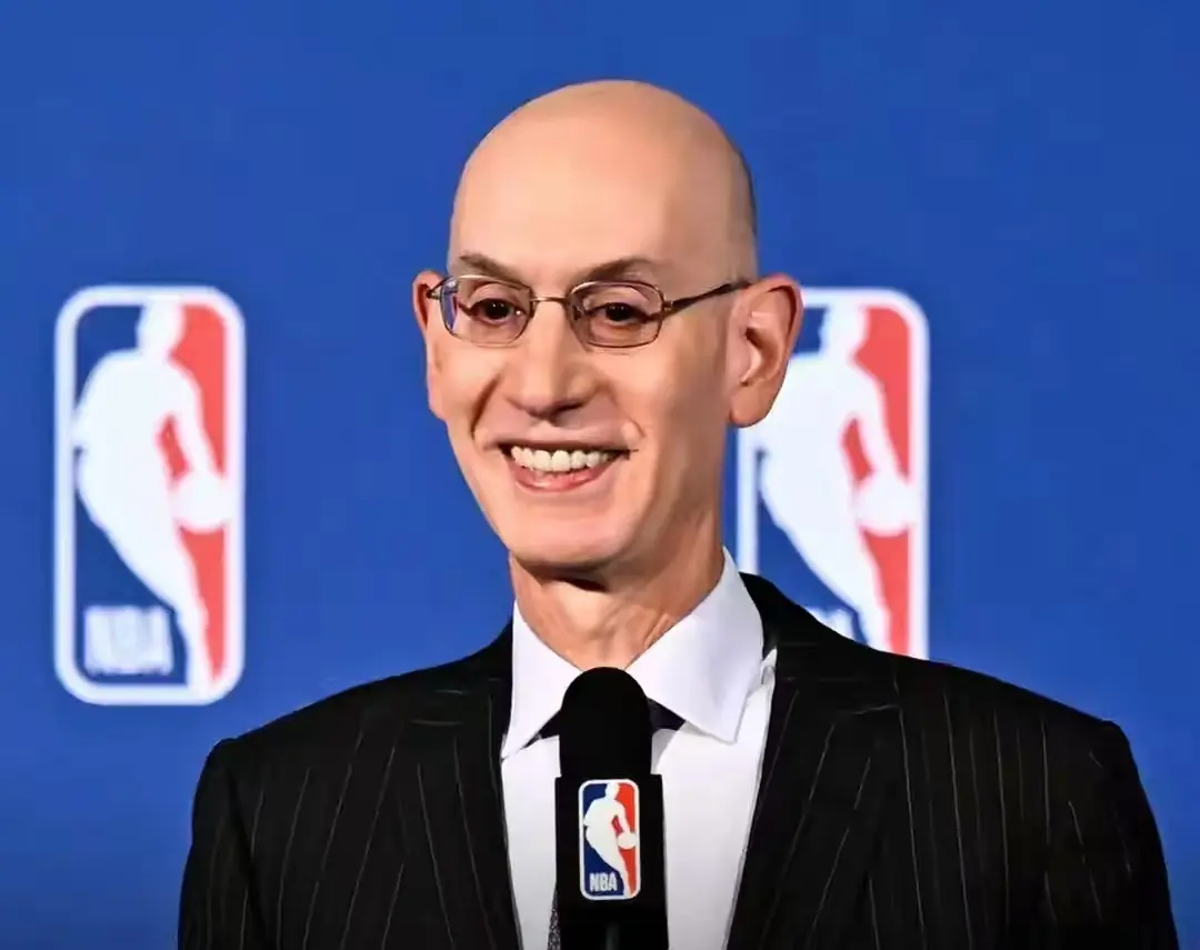 小卡的钱就, 在采访肖华, entit 小卡的钱就, 在采访肖华, entit